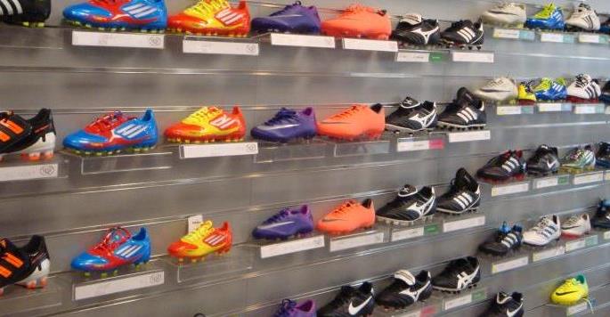 scarpe calcio negozi